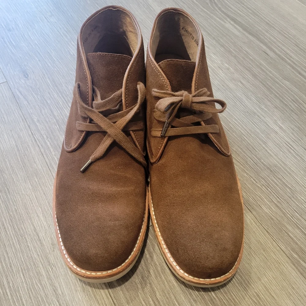 John Varvatos USA Men's Brooklyn Chukka Suede Boots Size 9.5